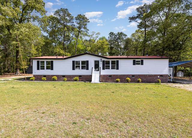 Property at 159 Kent Ln, Pikeville, NC 27863, 3 beds, 2 baths