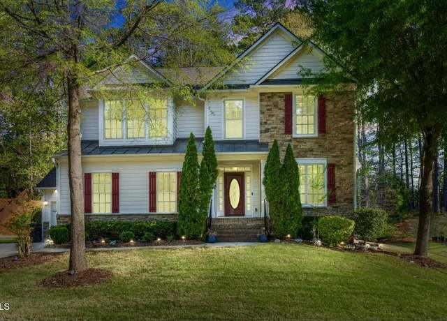 Property at 12808 Edsel Dr, Raleigh, NC 27613, 4 beds, 3.5 baths
