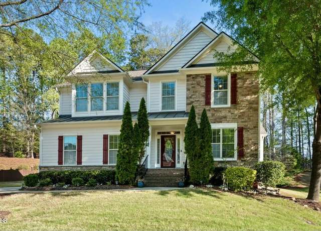 Property at 12808 Edsel Dr, Raleigh, NC 27613, 4 beds, 3.5 baths