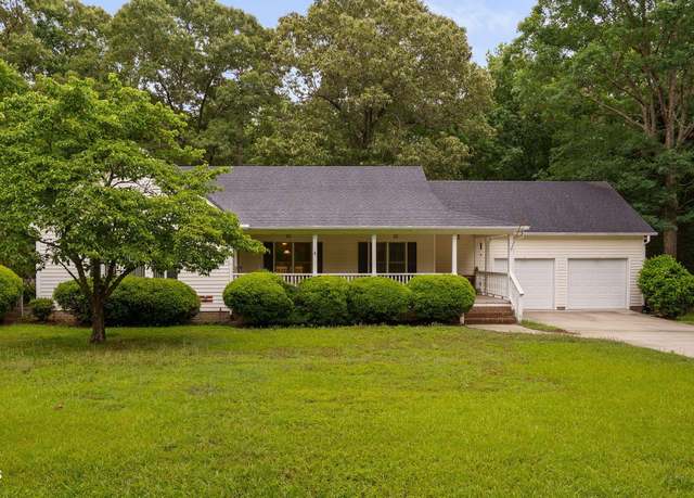 Property at 231 Harris Rd, Smithfield, NC 27577, 3 beds, 2 baths