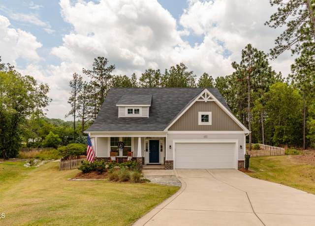 Property at 3135 Dana Ln, Aberdeen, NC 28315, 4 beds, 2.5 baths