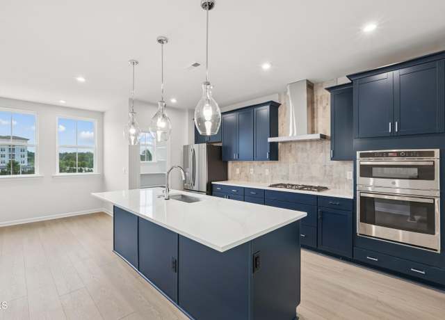 Property at 2009 Trident Maple Ln, Chapel Hill, NC 27517, 3 beds, 3.5 baths