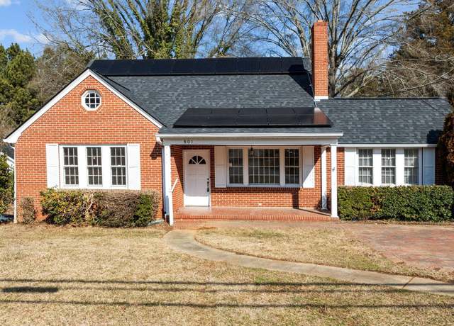 Property at 801 Williamsboro St, Oxford, NC 27565, 4 beds, 3 baths