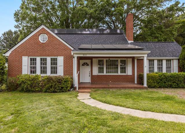 Property at 801 Williamsboro St, Oxford, NC 27565, 4 beds, 3 baths