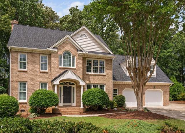 Property at 108 Nimbus Ct, Cary, NC 27513, 4 beds, 2.5 baths