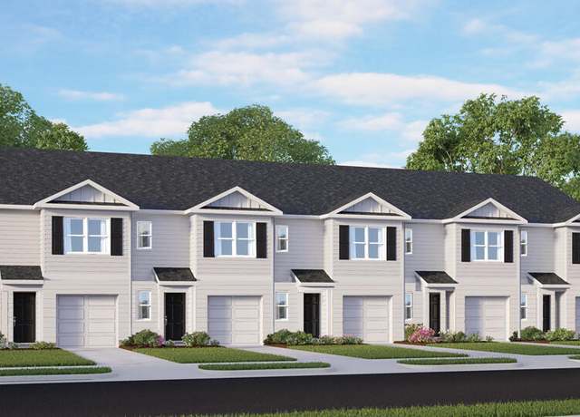 Property at 152 Holton St, Smithfield, NC 27577, 3 beds, 2.5 baths
