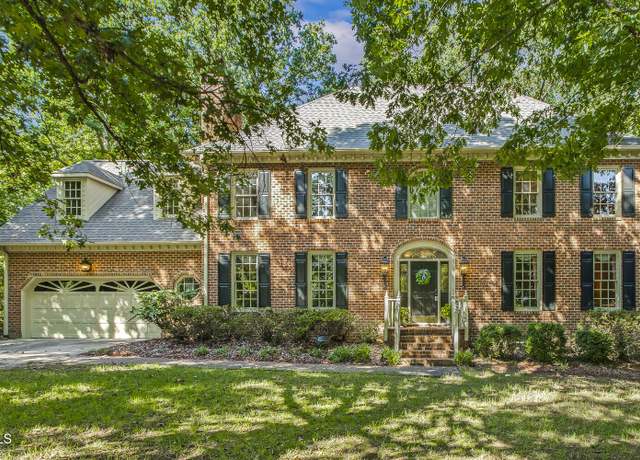 Property at 212 Torrey Pines Dr, Cary, NC 27513, 4 beds, 2.5 baths