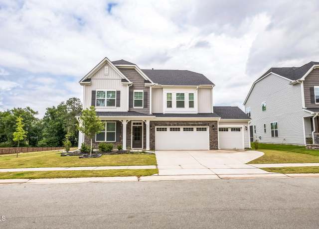Property at 1051 Jura Ridge Dr, Fuquay Varina, NC 27526, 5 beds, 4 baths