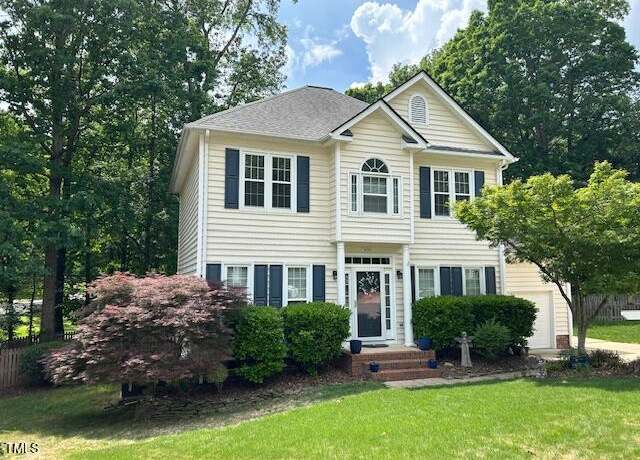 Property at 3100 Benton Cir, Raleigh, NC 27615, 3 beds, 2.5 baths