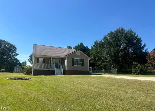 Property at 191 Lansing Dr, Benson, NC 27504, 3 beds, 2 baths