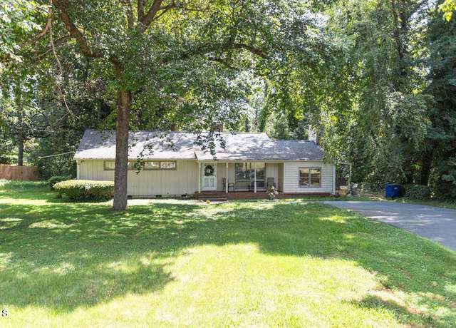 Property at 114 Clarendon Cres, Raleigh, NC 27610, 3 beds, 2 baths