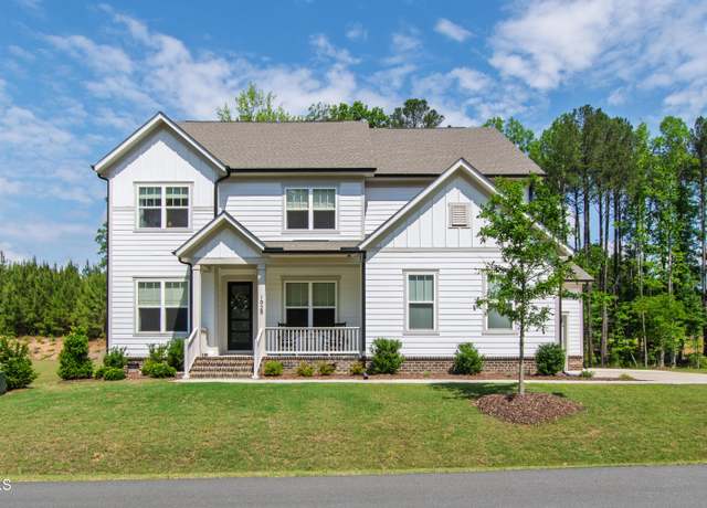 Property at 1928 Vandiver Way, Apex, NC 27523, 4 beds, 3.5 baths