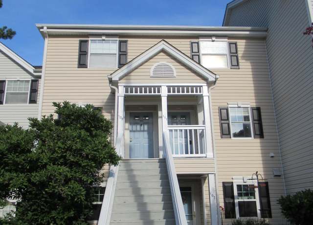 Property at 139 Kingsbury Dr, Chapel Hill, NC 27514, 2 beds, 2.5 baths