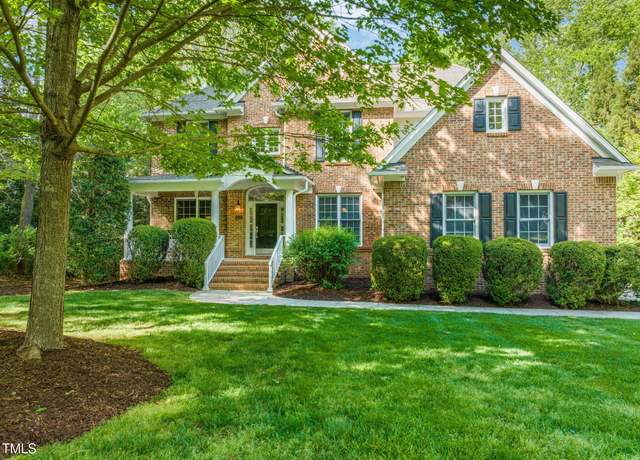 Property at 314 Hogan Woods Cir, Chapel Hill, NC 27516, 5 beds, 4 baths