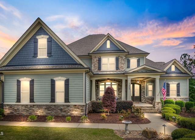Property at 1308 Green Oaks Pkwy, Holly Springs, NC 27540, 6 beds, 5 baths