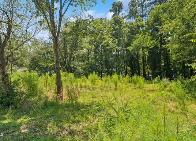 Property at 115 N Estes Dr, Chapel Hill, NC 27514
