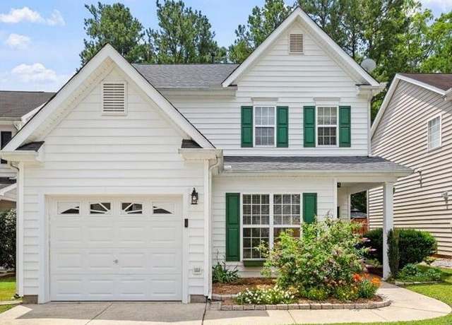 Property at 1016 Goldmist Ln, Durham, NC 27713, 3 beds, 2.5 baths
