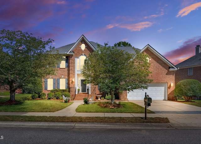 Property at 12208 Pawleys Mill Cir, Raleigh, NC 27614, 4 beds, 3.5 baths