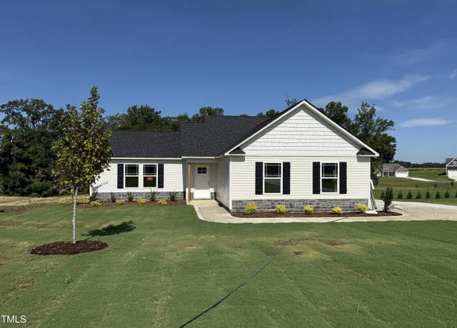 Property at 71 Ruskin Dr, Smithfield, NC 27577, 3 beds, 2 baths