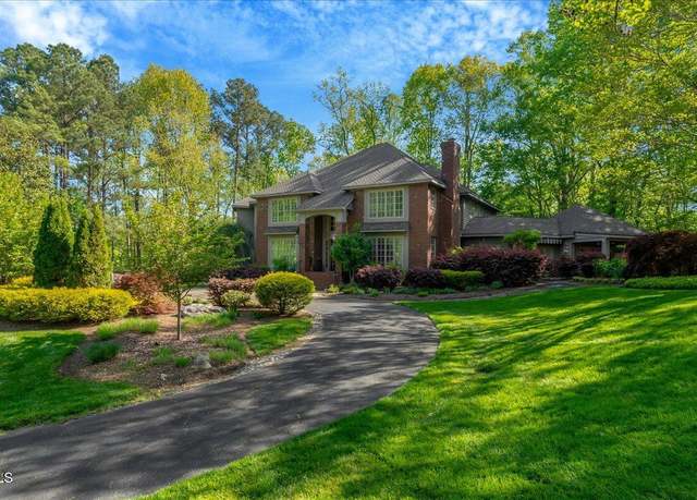 Property at 3203 Cameron Dr, Henderson, NC 27536, 5 beds, 5 baths