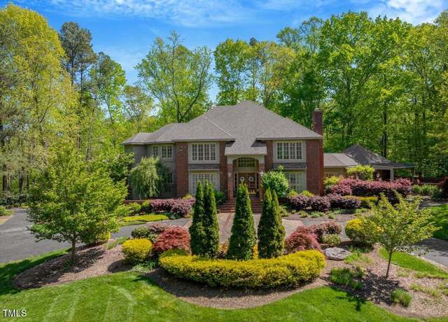 Property at 3203 Cameron Dr, Henderson, NC 27536, 5 beds, 5 baths