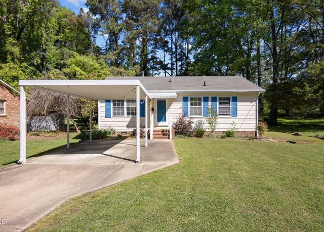 Property at 105 E Murray Ave, Durham, NC 27704, 3 beds, 1 bath