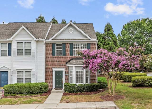 Property at 10800 Galand Ct, Raleigh, NC 27614, 3 beds, 2.5 baths