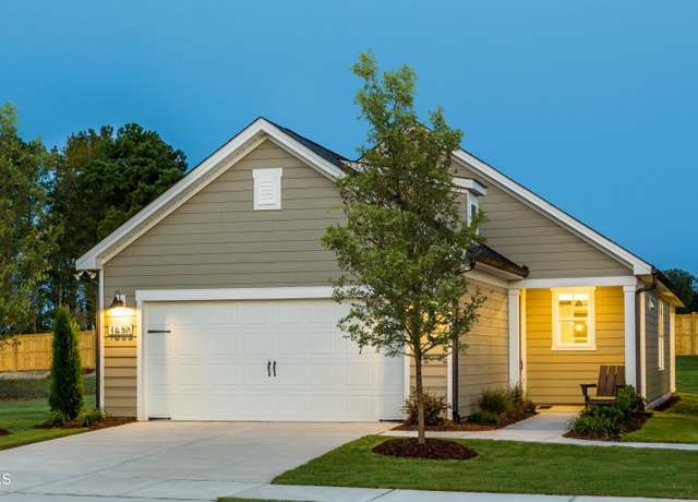 Property at 1630 Garden Park Cir, Fuquay Varina, NC 27526, 2 beds, 2 baths