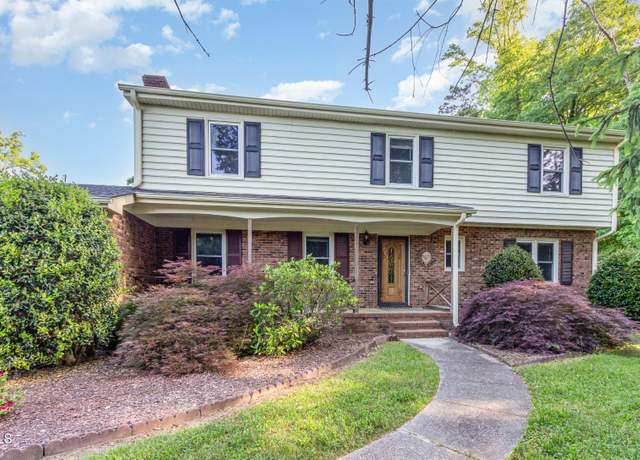 Property at 3209 Marie Dr, Raleigh, NC 27604, 4 beds, 2.5 baths