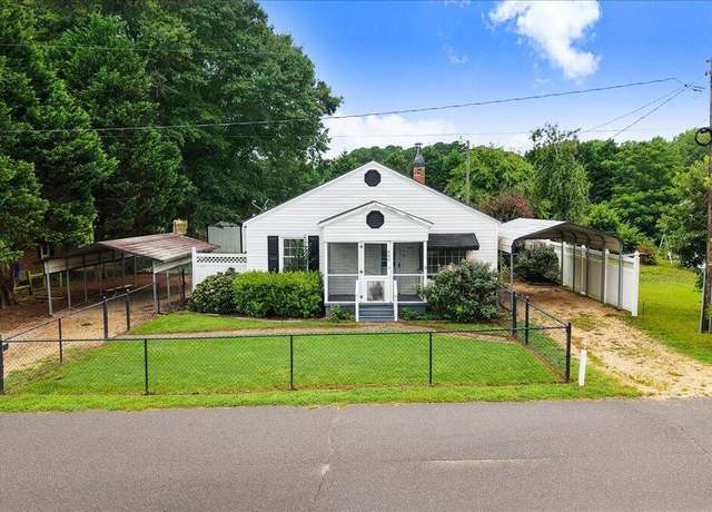 Property at 440 S Church St, Coats, NC 27521, 2 beds, 2 baths