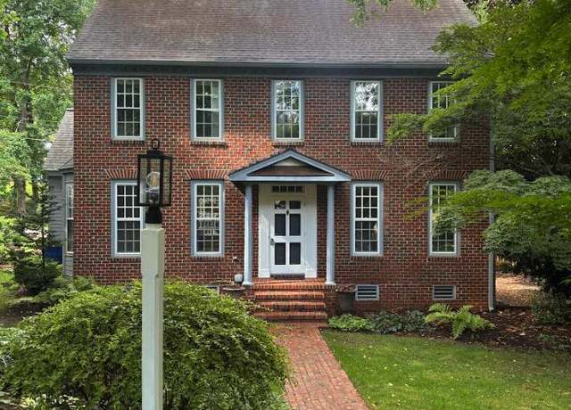 Property at 2101 Fallon Oaks Ct, Raleigh, NC 27608, 4 beds, 3.5 baths