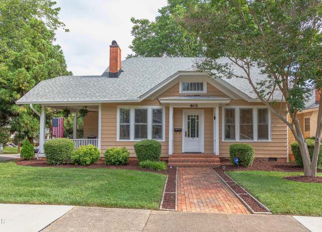Property at 601 E Franklin St, Raleigh, NC 27604, 2 beds, 2 baths