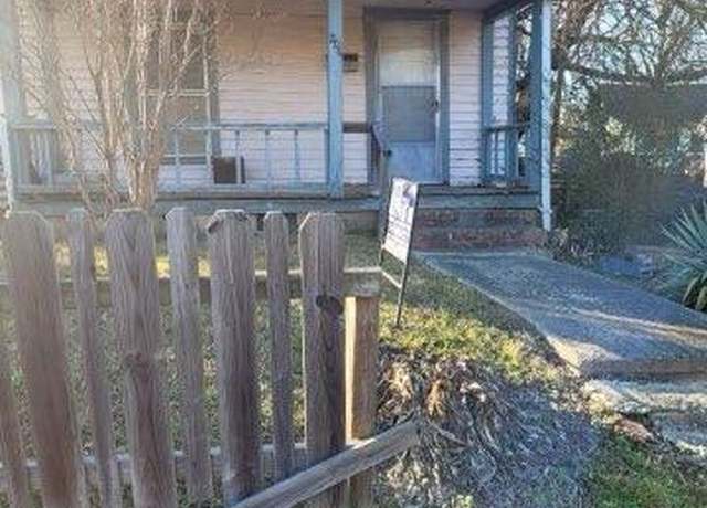 Property at 206 S Goley St, Durham, NC 27701, 4 beds, 1 bath