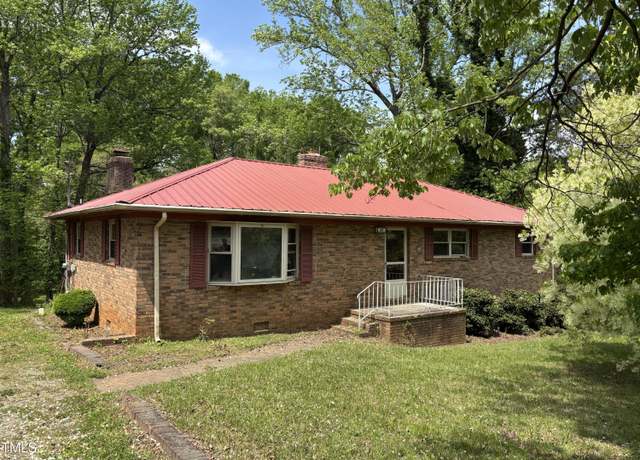 Property at 311 N Nash St, Hillsborough, NC 27278, 4 beds, 2.5 baths