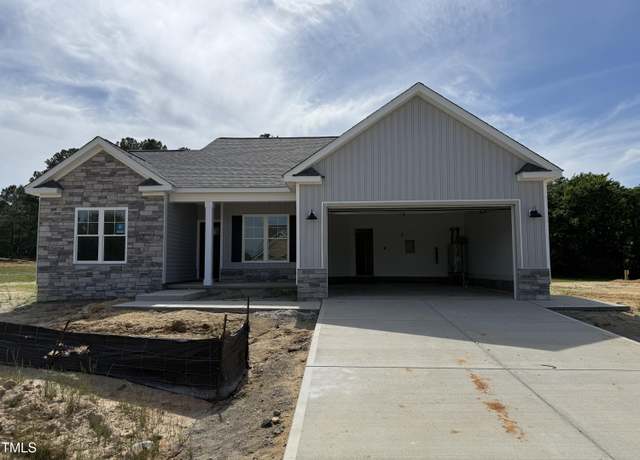 Property at 69 Tee Dr, Selma, NC 27576, 3 beds, 2 baths