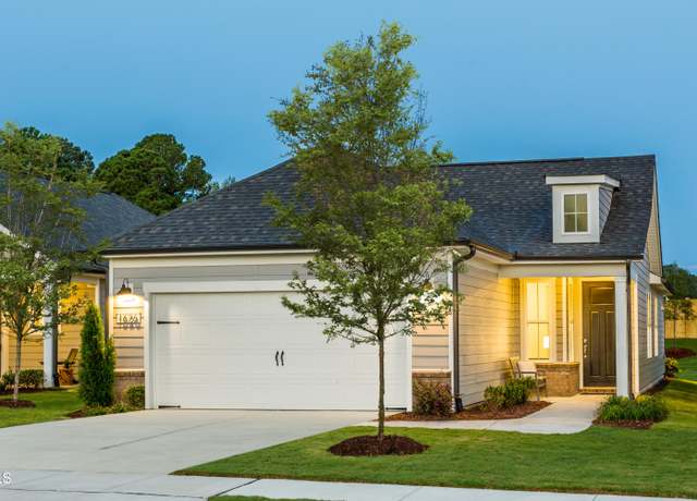 Property at 1626 Garden Park Cir, Fuquay Varina, NC 27526, 2 beds, 2 baths