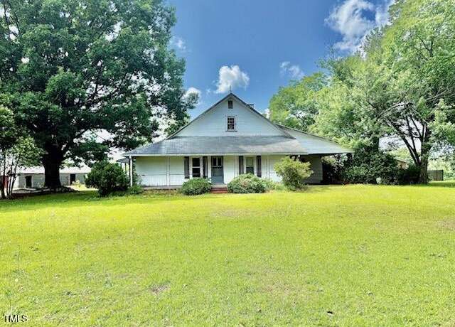 Property at 747 Buckhorn Rd, Sanford, NC 27330, 3 beds, 1 bath