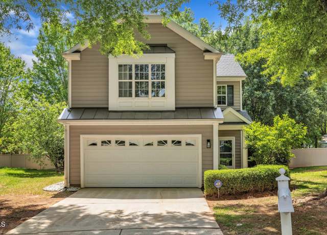 Property at 8200 Shadow Stone Ct, Raleigh, NC 27613, 3 beds, 2.5 baths