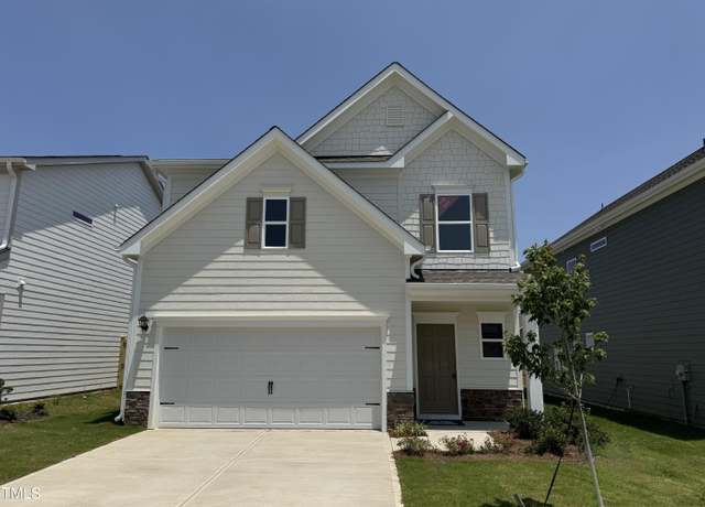 Property at 84 Commons Cir, Clayton, NC 27520, 3 beds, 2.5 baths