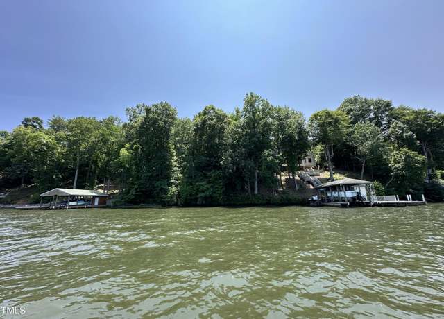 Property at 322 Harbor Dr, Macon, NC 27551