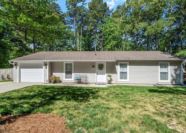 Property at 1800 Tarbert Dr, Cary, NC 27511, 3 beds, 2 baths
