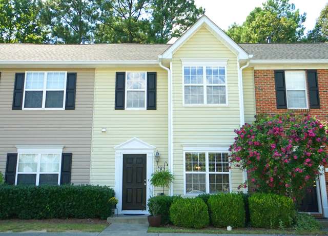 Property at 140 Anterbury Dr, Apex, NC 27502, 3 beds, 2.5 baths