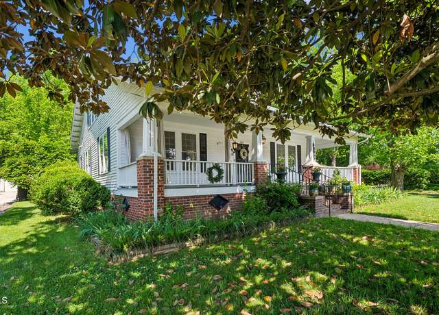 Property at 1111 College St, Oxford, NC 27565, 3 beds, 2 baths