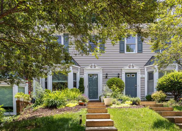 Property at 318 Silverberry Ct, Cary, NC 27513, 2 beds, 2.5 baths