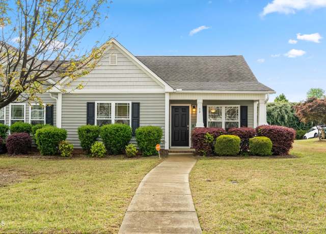 Property at 72 E Moss Creek Dr, Clayton, NC 27520, 2 beds, 2 baths
