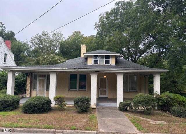 Property at 111 W Jennette Ave, Henderson, NC 27536, 3 beds, 2 baths