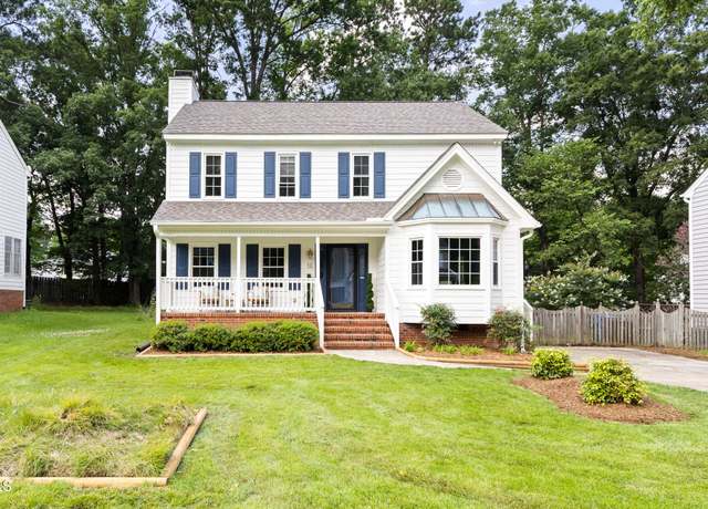 Property at 16 Cedar Hill Dr, Durham, NC 27713, 3 beds, 2.5 baths
