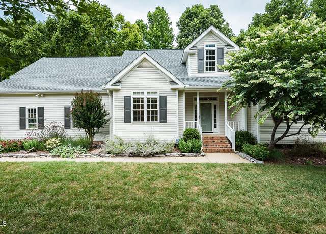 Property at 906 Stuart Dr, Mebane, NC 27302, 3 beds, 2 baths