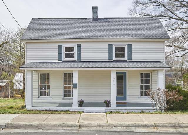 Property at 913 Washington St, Durham, NC 27701, 3 beds, 2.5 baths