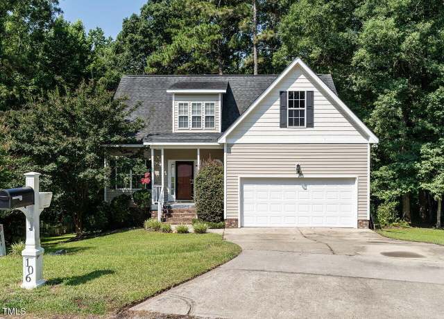 Property at 106 Dodge Ln, Smithfield, NC 27577, 3 beds, 2.5 baths